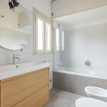 Pantheon With Terrace 罗马